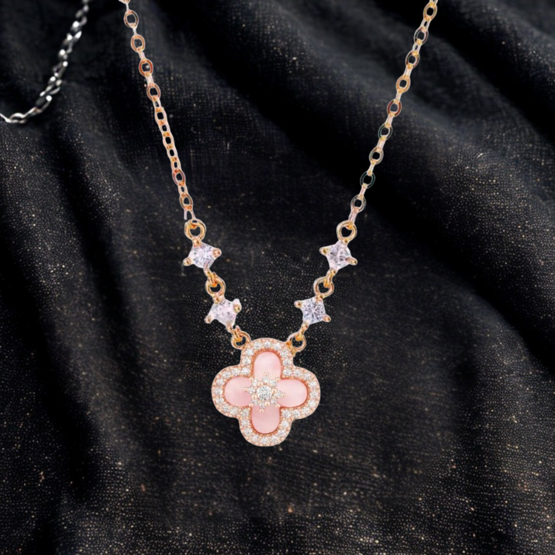 Clover Necklace